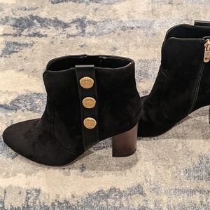Tommy Hilfiger Black Booties with Gold Accents, Size 7